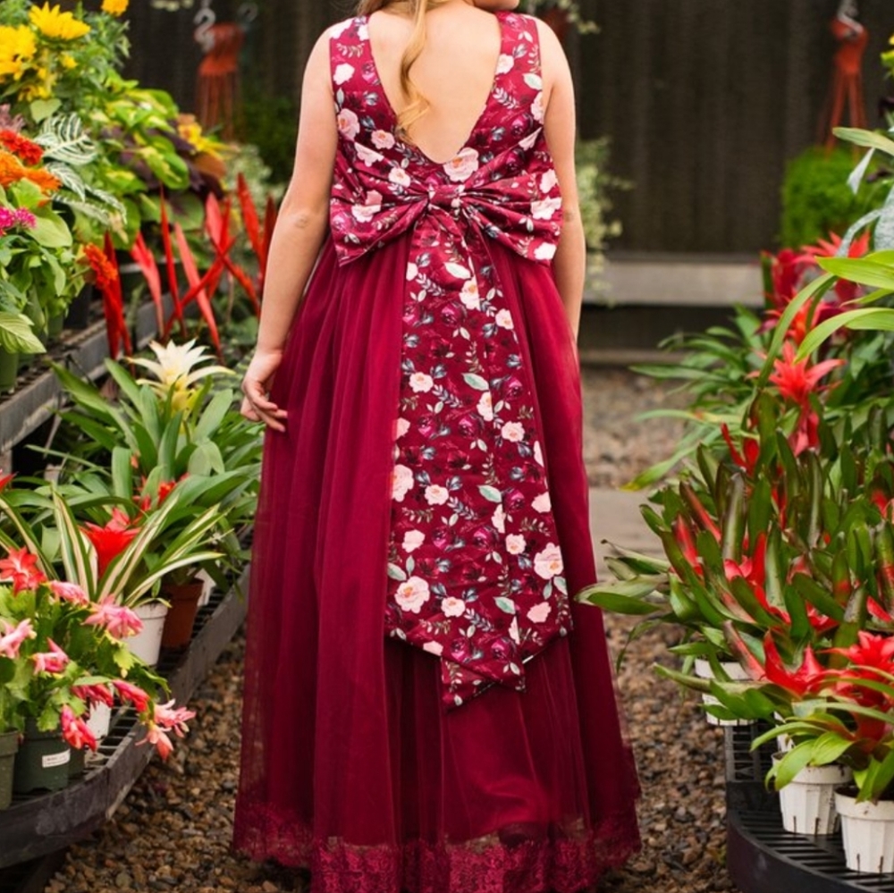 NWT Lovely Wine Floral Lucinda Gown - Just Couture - Picture 2 of 9